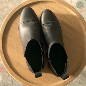 TOM’s Reese Black Leather Booties